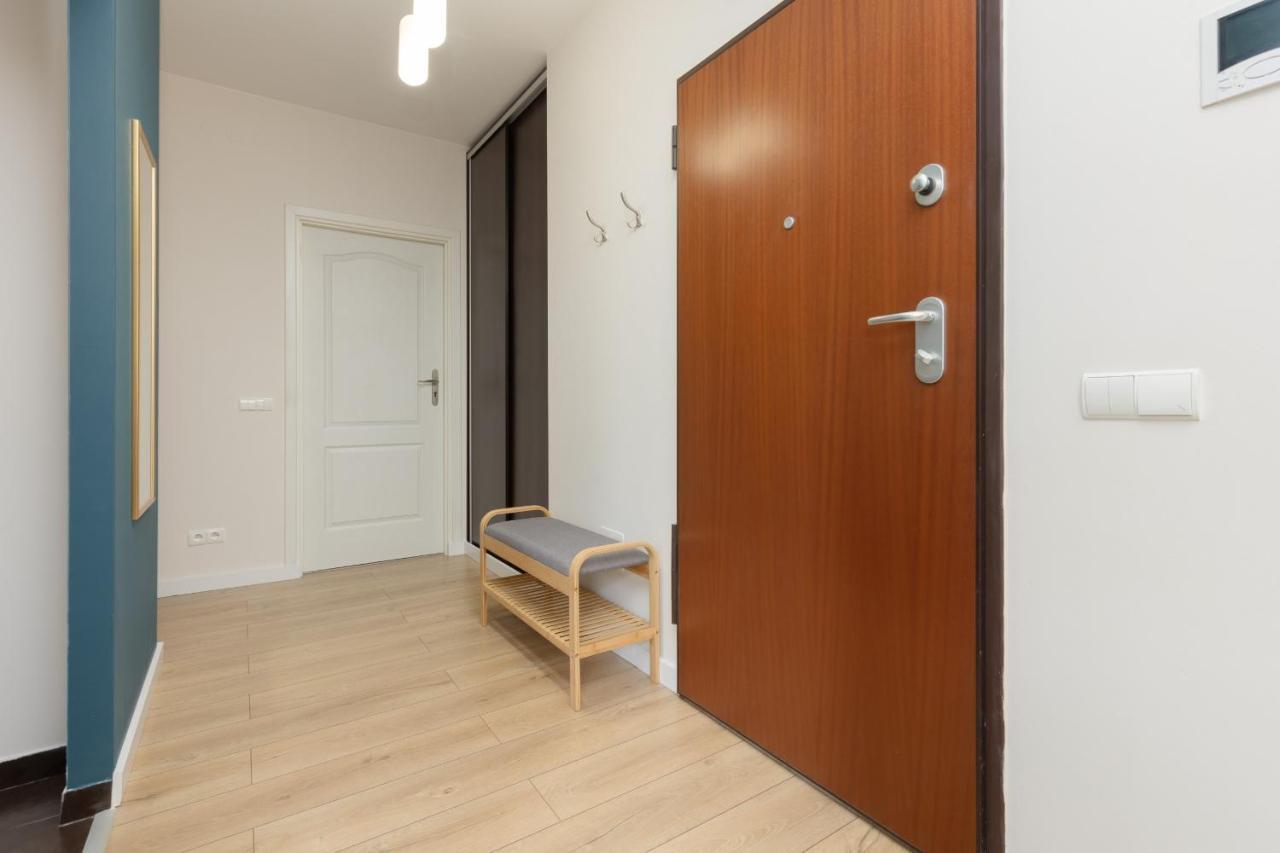 Chlodna European Square By Renters * Warschau