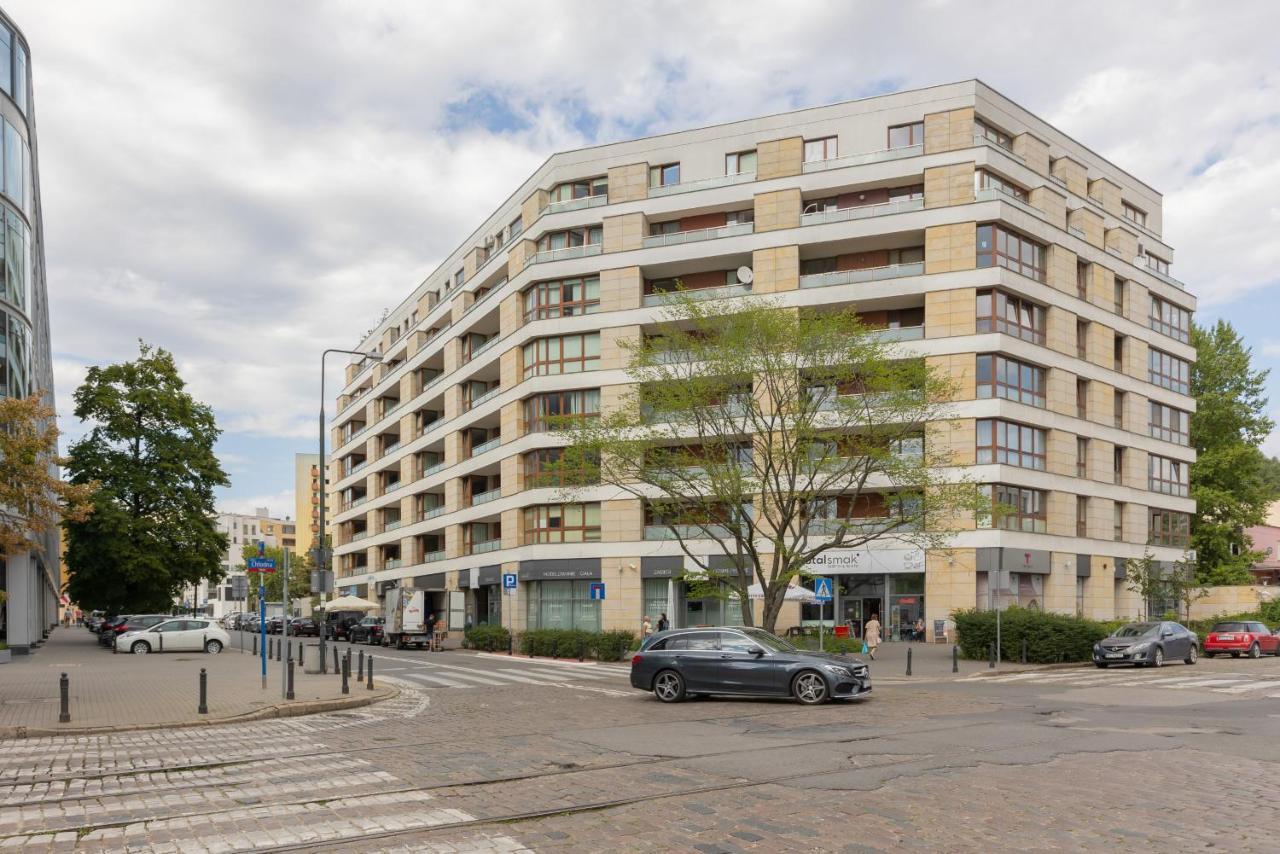 Chlodna European Square By Renters * Warschau