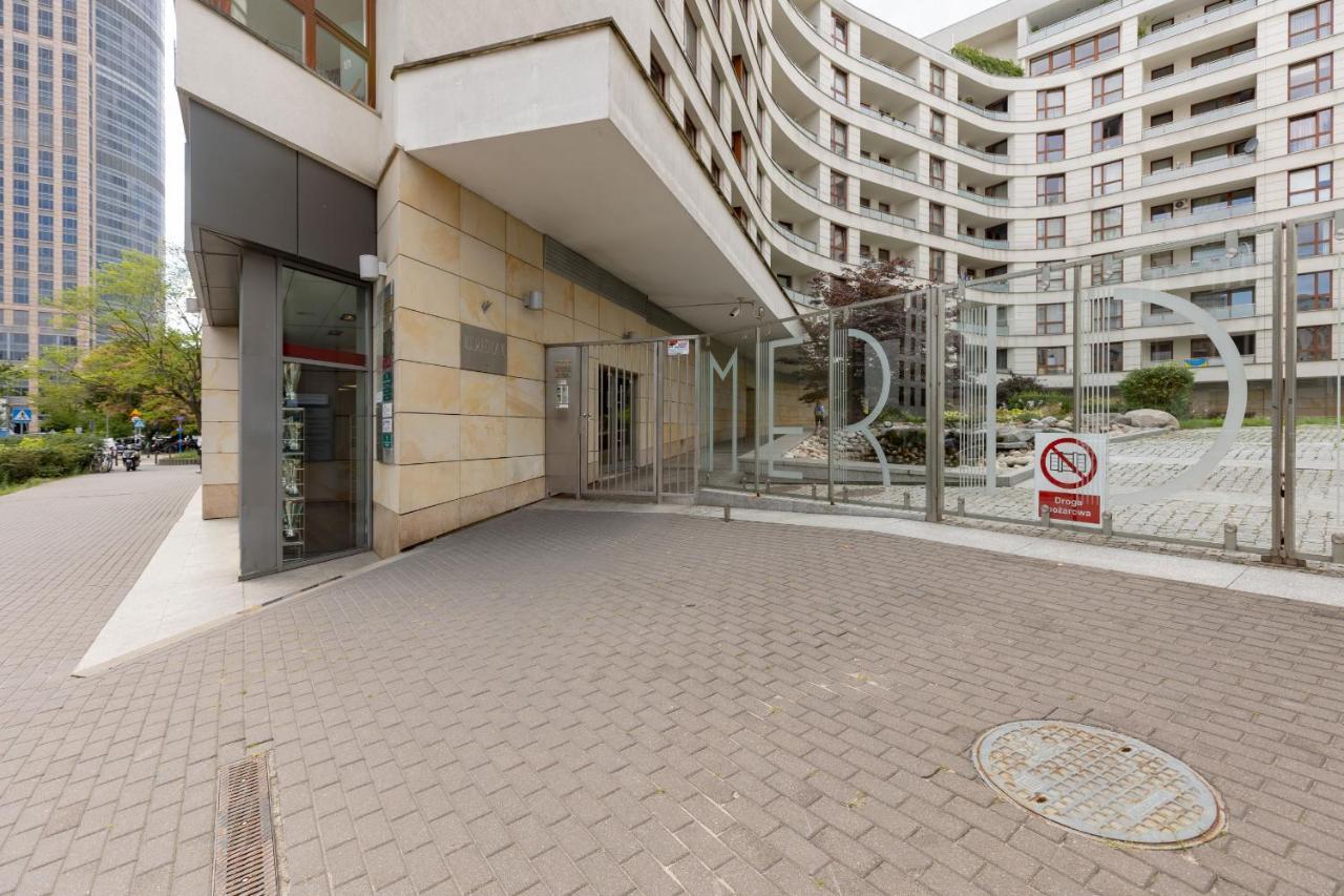 Chłodna European Square By Renters Apartament